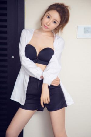 235午夜在線影院_超清超清免費觀看