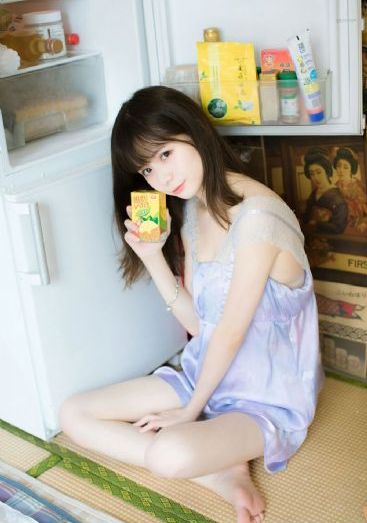 農村裸體脫精光歌舞團_國產劇高清視頻播放