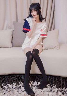 亞洲AV中文無碼亂人倫不卡頓_最新電影在線觀看