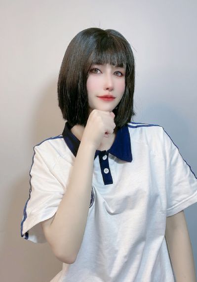 校草兩腿打開露內褲自慰漫畫_720免費觀看韓國
