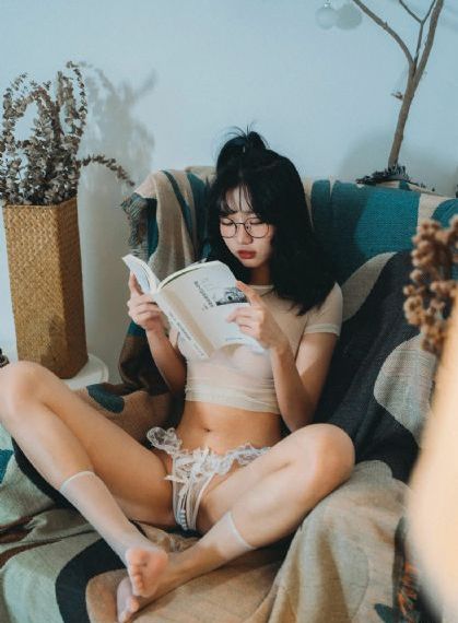 極品人妻一區二區_1080電視劇在線觀看