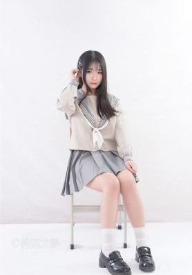 在辦公室光屁股給老板打_720神馬影院手機在線