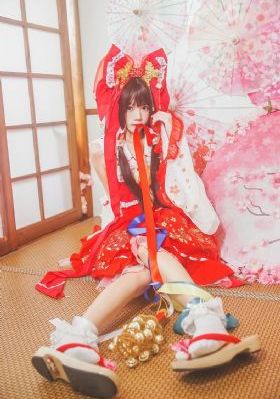 國產精品無碼區二區三區狼群_720天堂在線