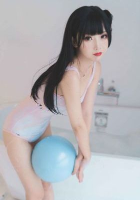 扶著她腰猛的挺進(jìn)_BD英語完整版觀看